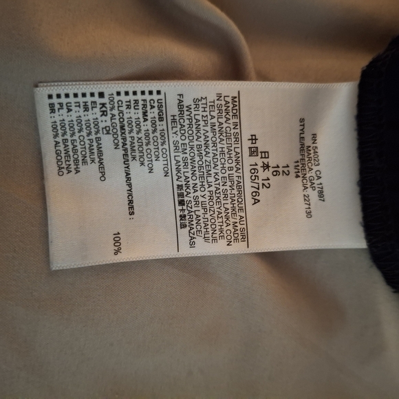 GAP Women's Navy And Light Blue Floral Tailored Shorts - Picture 4 of 7